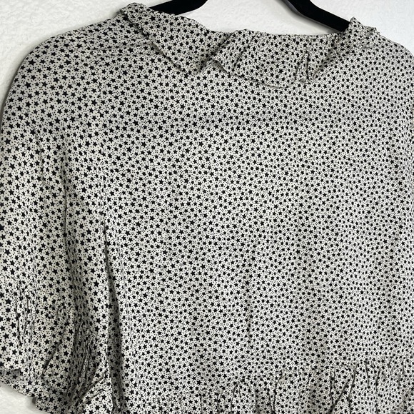 Star Print Size Small Ruffle Hem Crop Top Women's Flowy Boho Indie Blouse - Picture 8 of 10